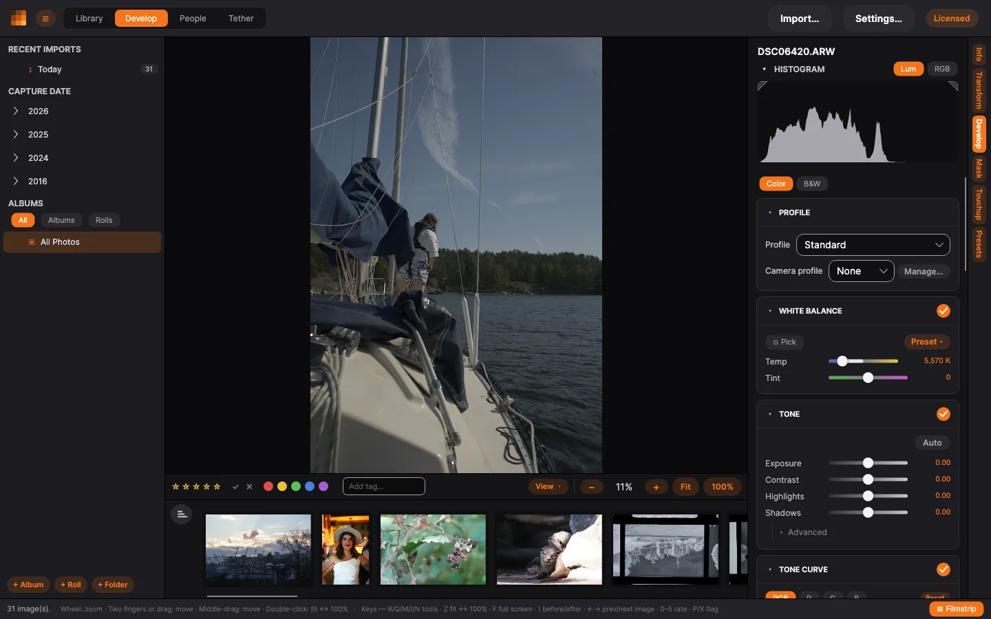 Color grading: the shadows, midtones and highlights wheels with balance and blending