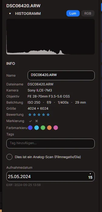 Das Info-Panel: Histogramm, Kamera und Objektiv, Belichtung, Bewertung, Markierung, Farbmarkierung und Tags